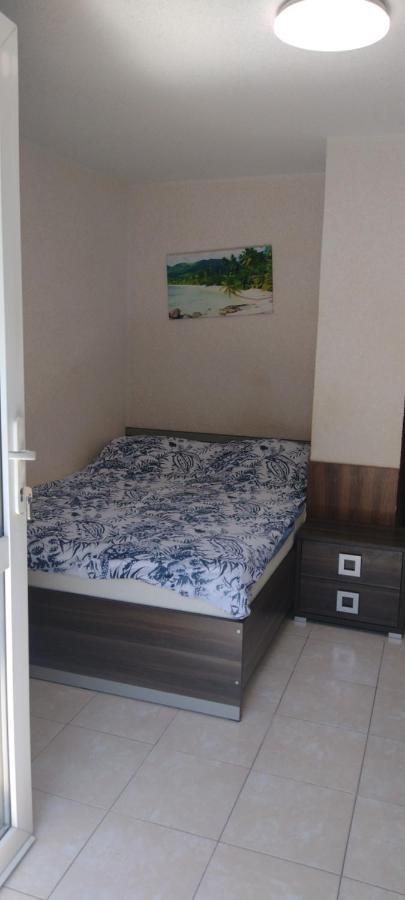 Pokoje Goscinne-Kwatera U Evy Swarzewo Exterior foto