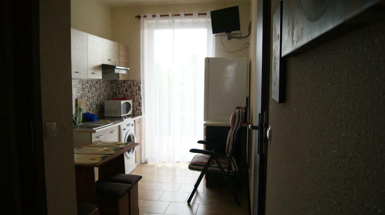 Pokoje Goscinne-Kwatera U Evy Swarzewo Exterior foto